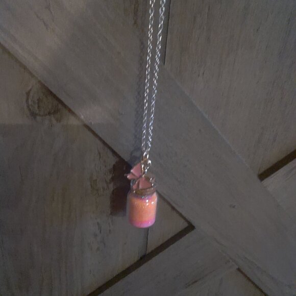 Cute Necklaces and keychains - Picture 16 of 16